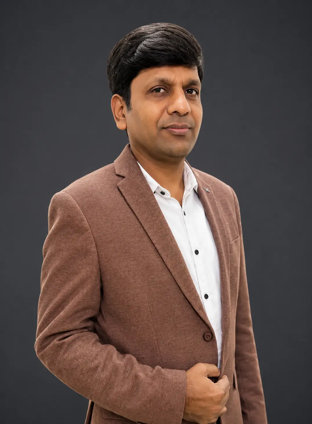 Mr. Dinesh Kumar Goyal